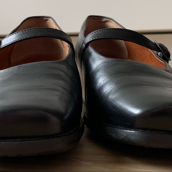 Mephisto black Mary Jane heels pumps 8 M-W - Picture 5 of 7